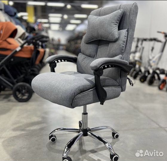 Компьютерное кресло новое