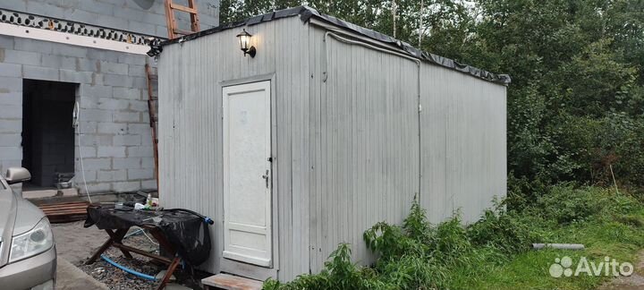 Продам строительную бытовку