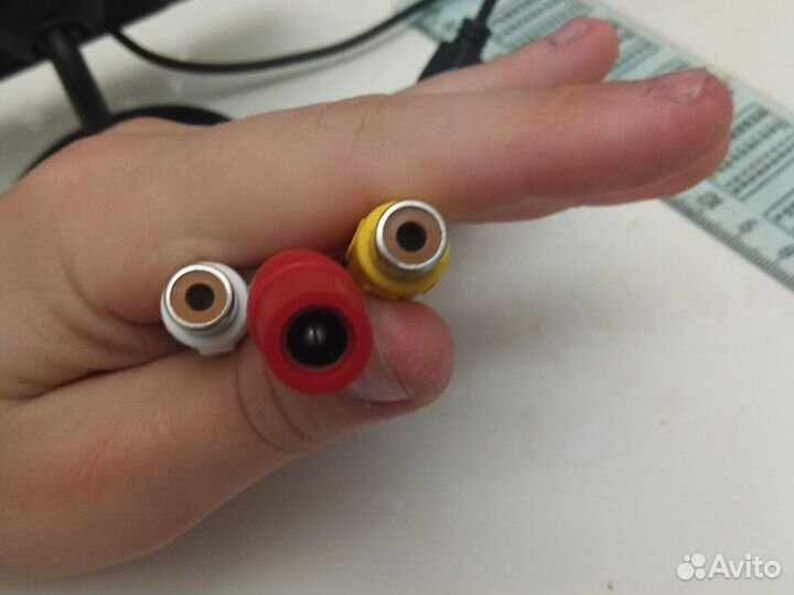 Дисплей 4.5 дюйма