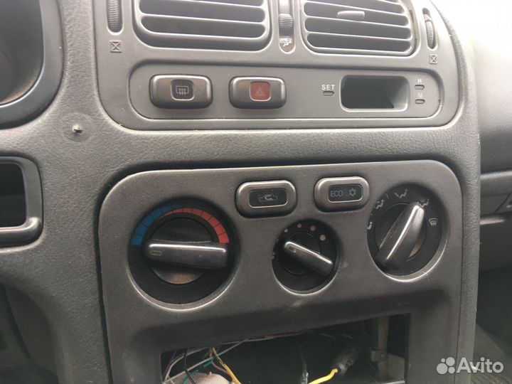 Блок управления печкой Митсубиши Галант 7