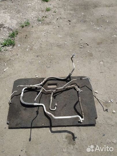 Трубки кондиционера Renault Fluence 2010 года