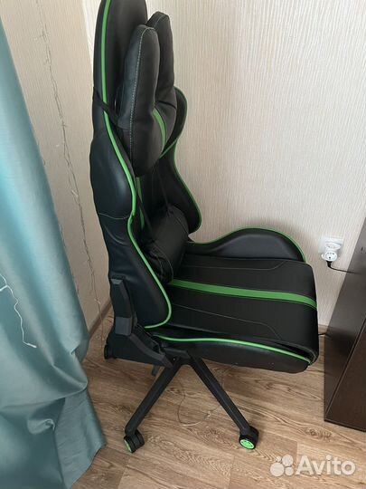 Геймерский стул