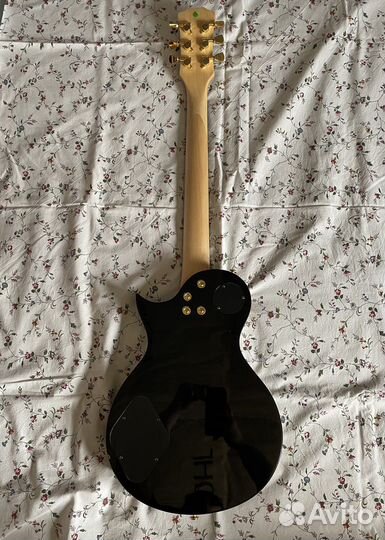 Электро гитара Caraya