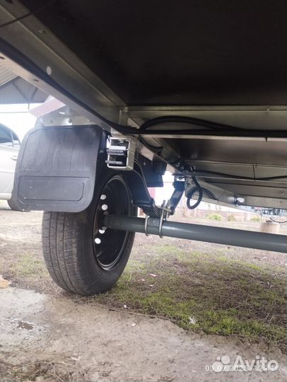 Легковой прицеп