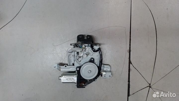 Замок багажника Nissan Murano, 2008