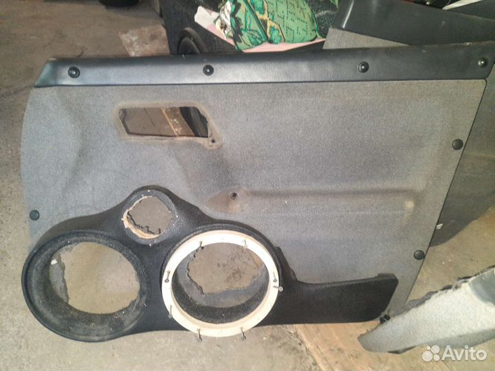 Дверные карты в сборе