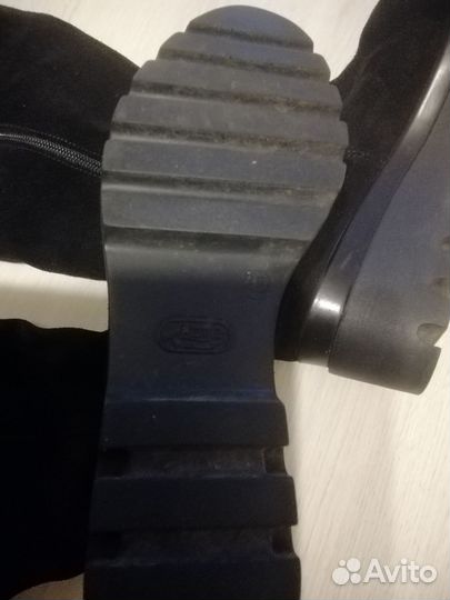 Сапоги женские осенние 40 размер