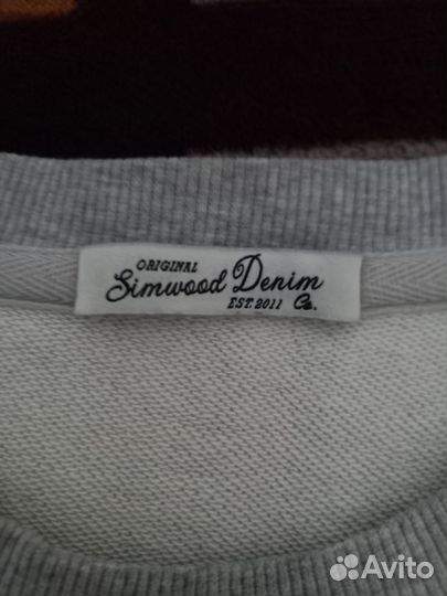 Свитшот Simwood
