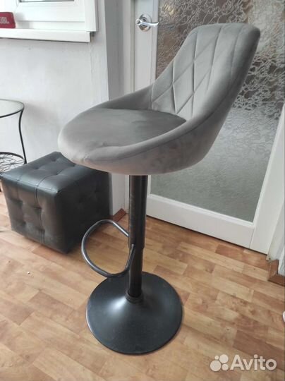 Стул барный