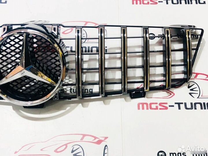 Решетка радиатора CLS W219 GT 08-10