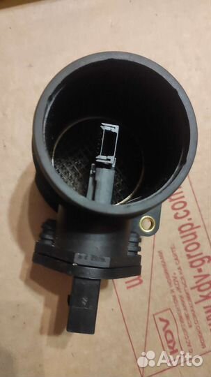 Расходомер воздуха VAG 06a906461