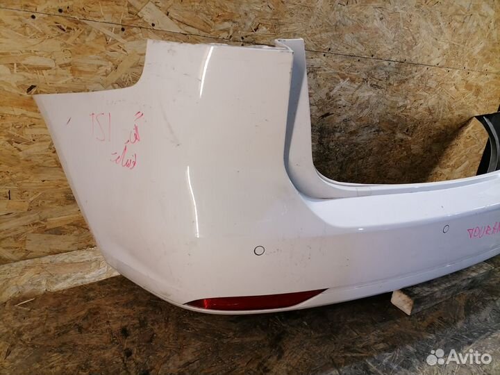 Бампер задний Volkswagen Touran 1T3