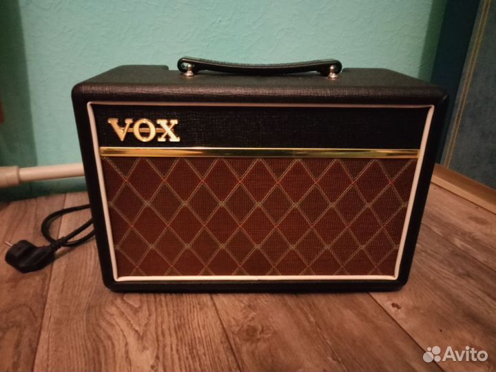 Гитарный комбоусилитель VOX Pathfinder 10
