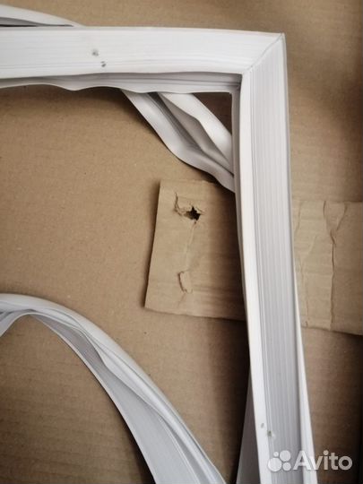 Уплотнитель для холодильника National