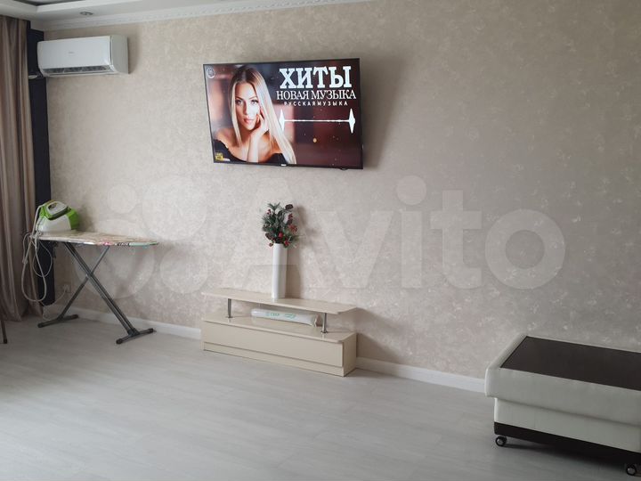 2-к. квартира, 55 м², 3/9 эт.