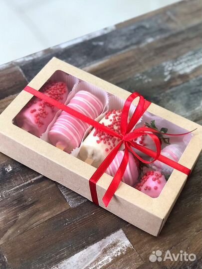 Наборы из клубники и бананов в шоколаде Казань