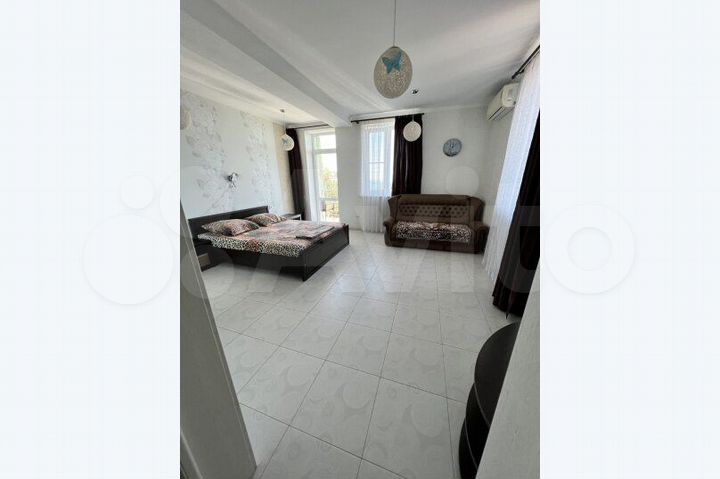 1-к. квартира, 42 м², 4/4 эт.