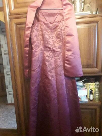 Платье вечернее размер 46-48