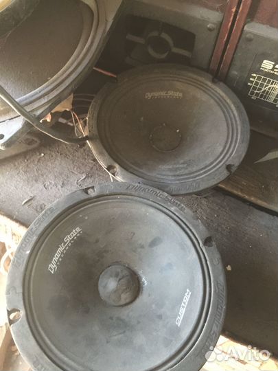 Капот акцент