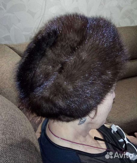 Женская зимняя шапка из норки