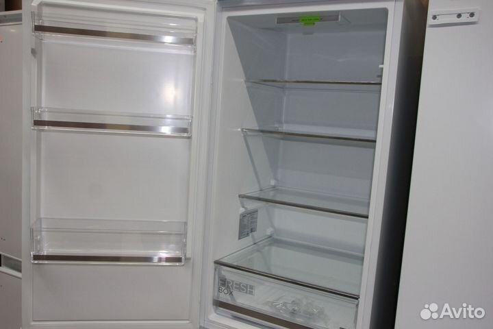 Холодильник встраиваемый Midea