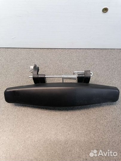 Ручка двери renault Sandero,Duster правая