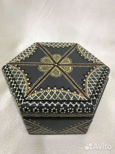 Шкатулка ручной работы
