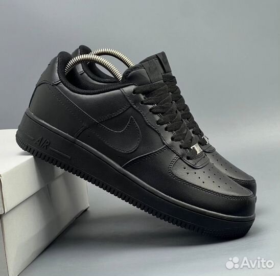 Черные Nike Air Force 1