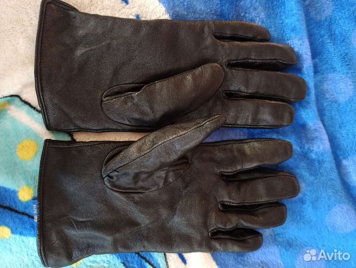 Перчатки