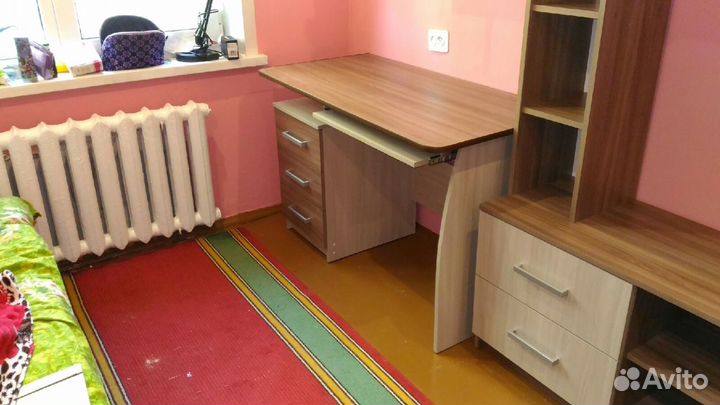 Стол письменный сп-4, ширина 1,2м, правый-левый