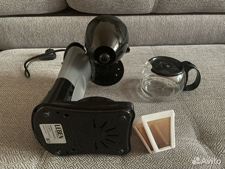 Капельная кофеварка черная leben