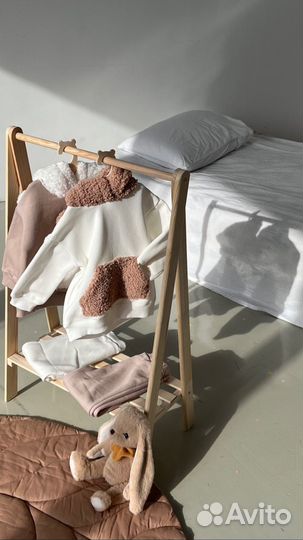 Вешалка напольная детская