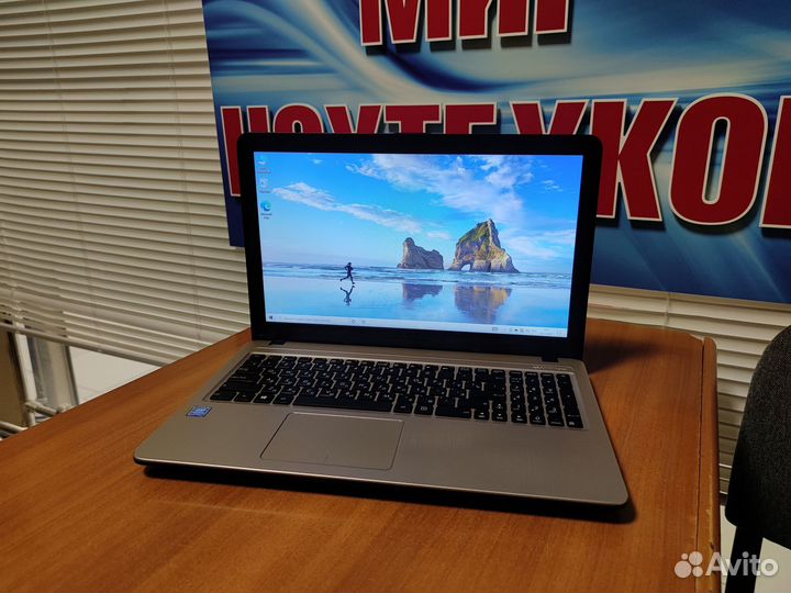 Ноутбук Asus бу / гарантия / ssd / 4 ядра