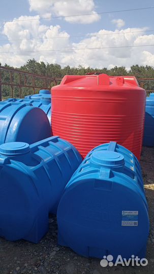 Емкость платиковая 5000л для воды,удобрений,топлив