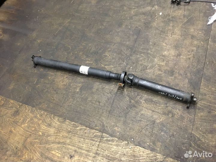 Кардан задний на Mercedes Benz SLK W170