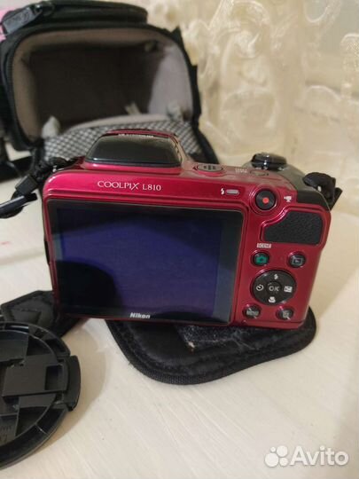 Компактный фотоаппарат