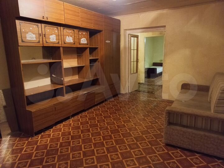 2-к. квартира, 50 м², 3/5 эт.