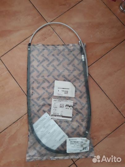 Трос ручного тормоза Skoda Octavia