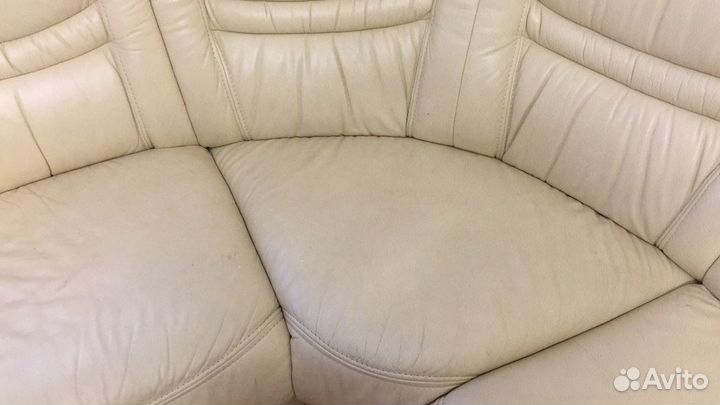 Диван кожаный