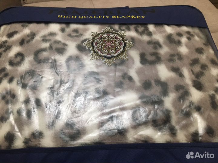 Плед новый 2х спал