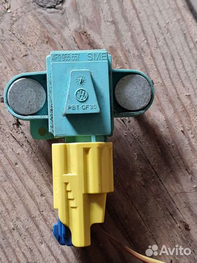 Датчик удара audi