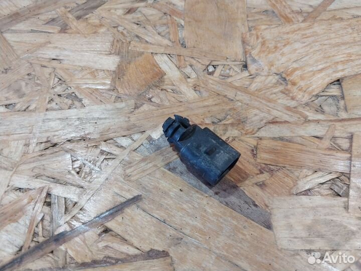 Датчик наружной температуры Skoda Yeti