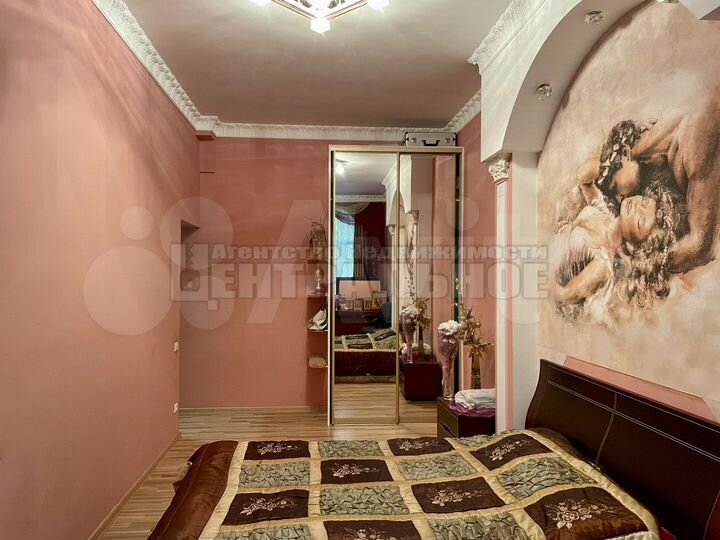 4-к. квартира, 94 м², 2/4 эт.