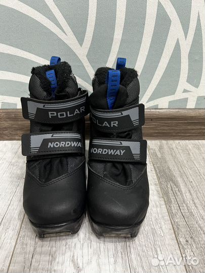 Лыжные ботинки детские