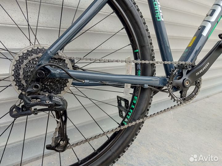 Jamis komodo comp 27.5 (21