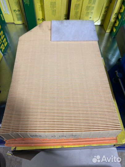 Фильтр воздушный mann-filter C 33 194 (C33194)