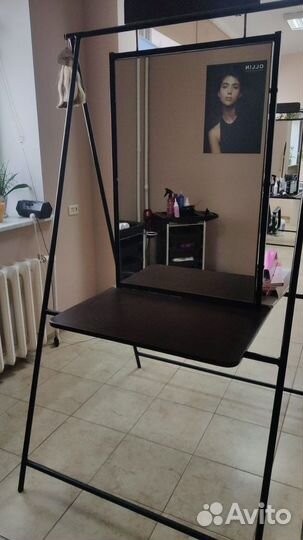 Парикмахерское зеркало