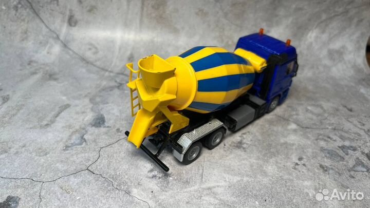 Бетономешалка siku