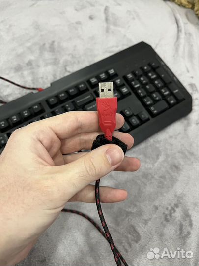 Клавиатура a4tech Bloody игровая с подсветкой