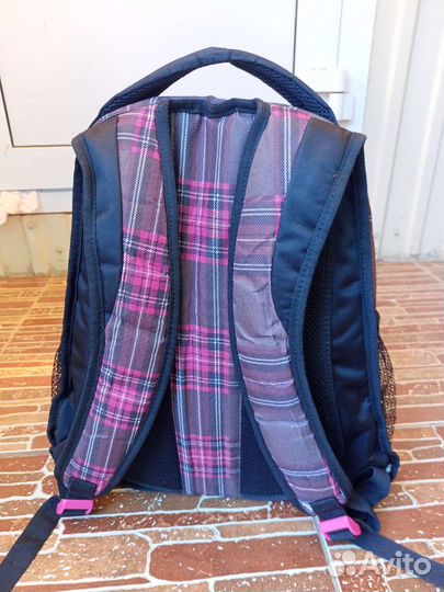 Школьный рюкзак